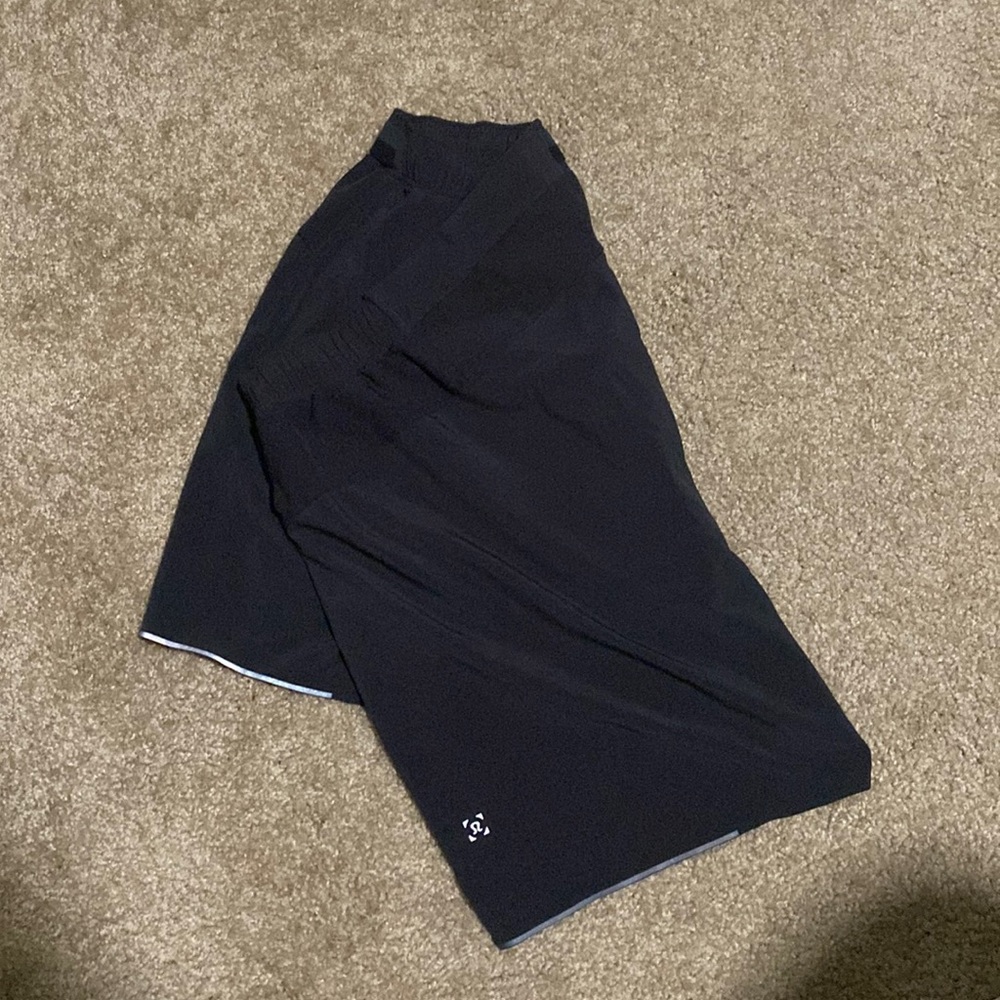 Lulu Lemon Mens Shorts XL